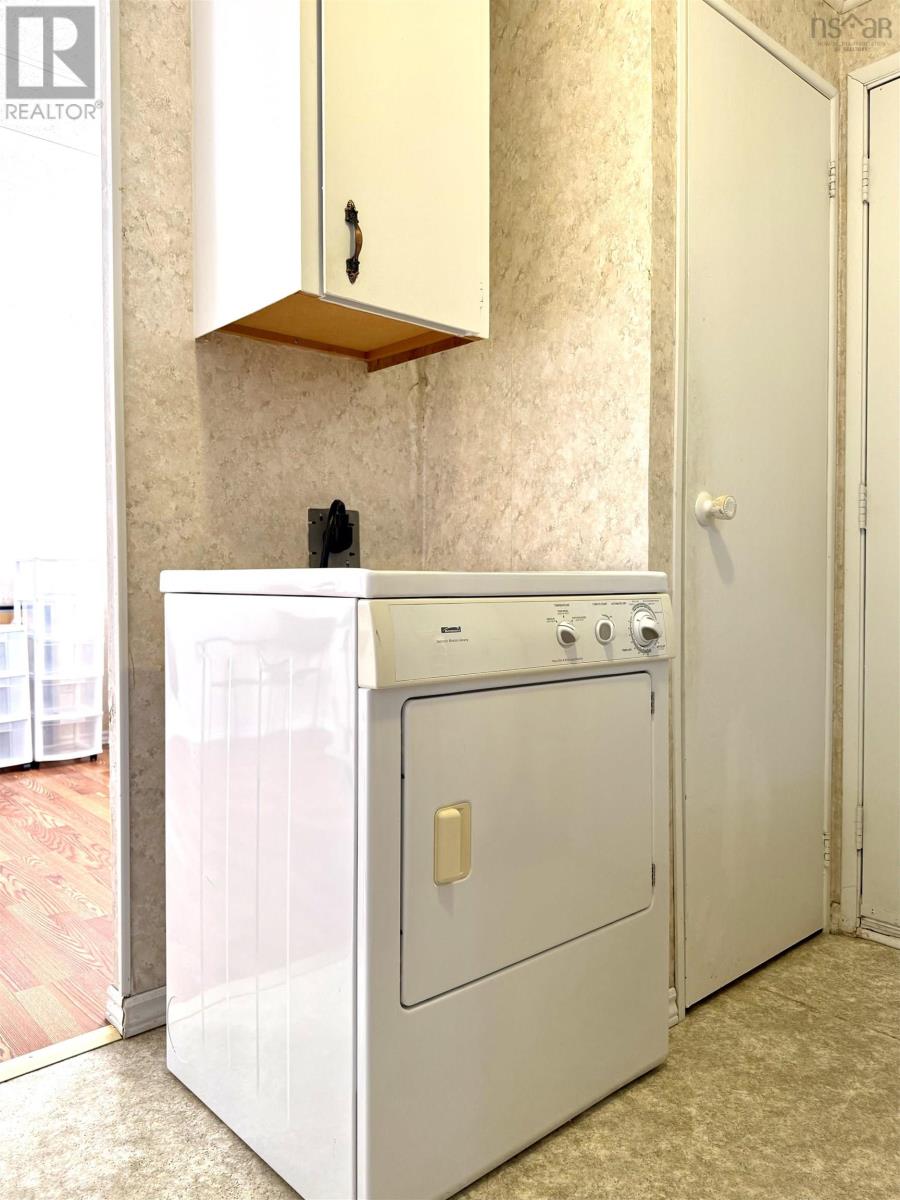 Property 20 of 32 of 17 Brentwood Estates