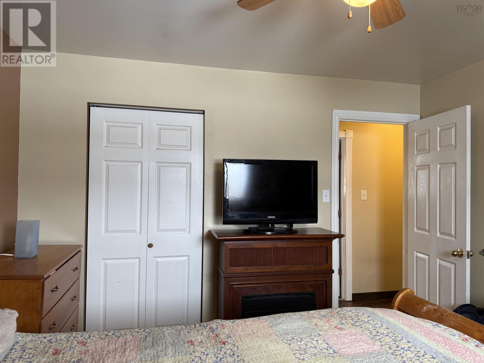 Property 20 of 41 of 1668 Mackay Street