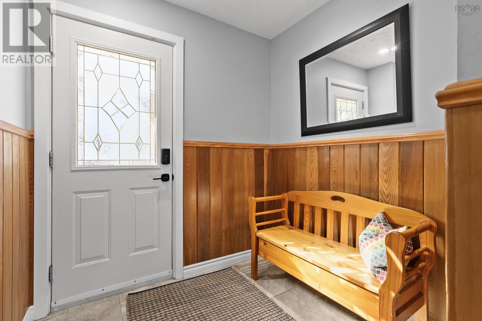 5568 CARRIAGEWAY CRESCENT - 3