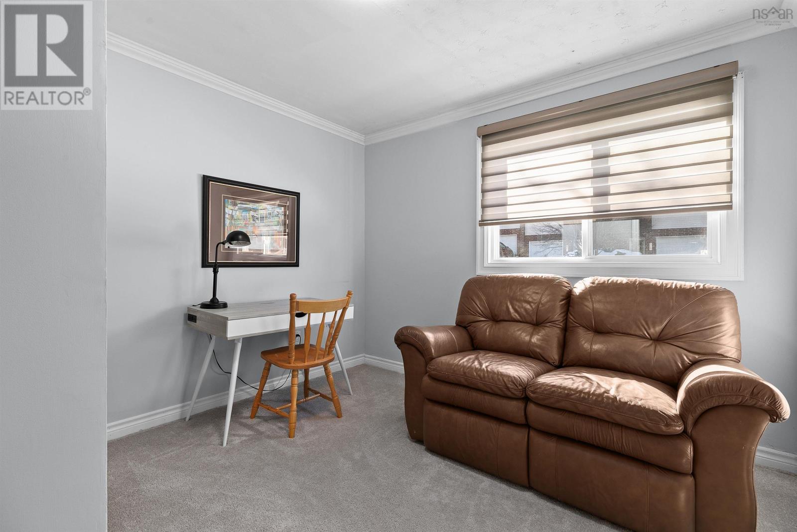 5568 CARRIAGEWAY CRESCENT - 21