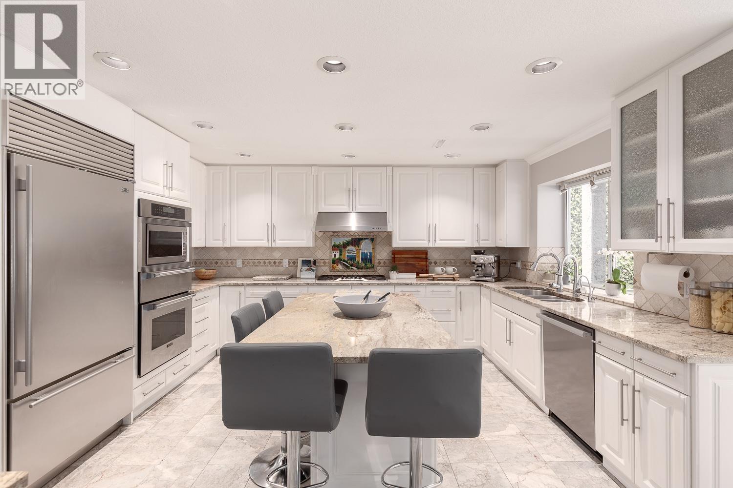 3557 W 36TH AVENUE, Vancouver