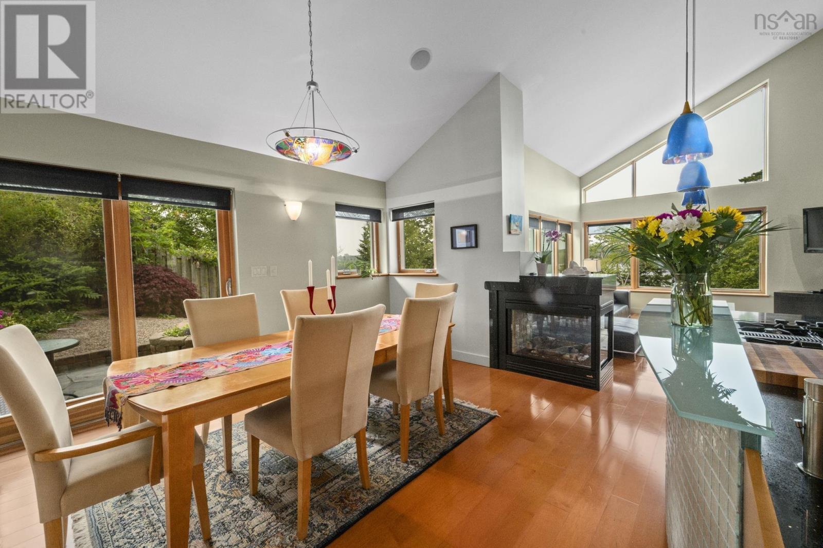 Property 11 of 50 of 49 Fairway Grove