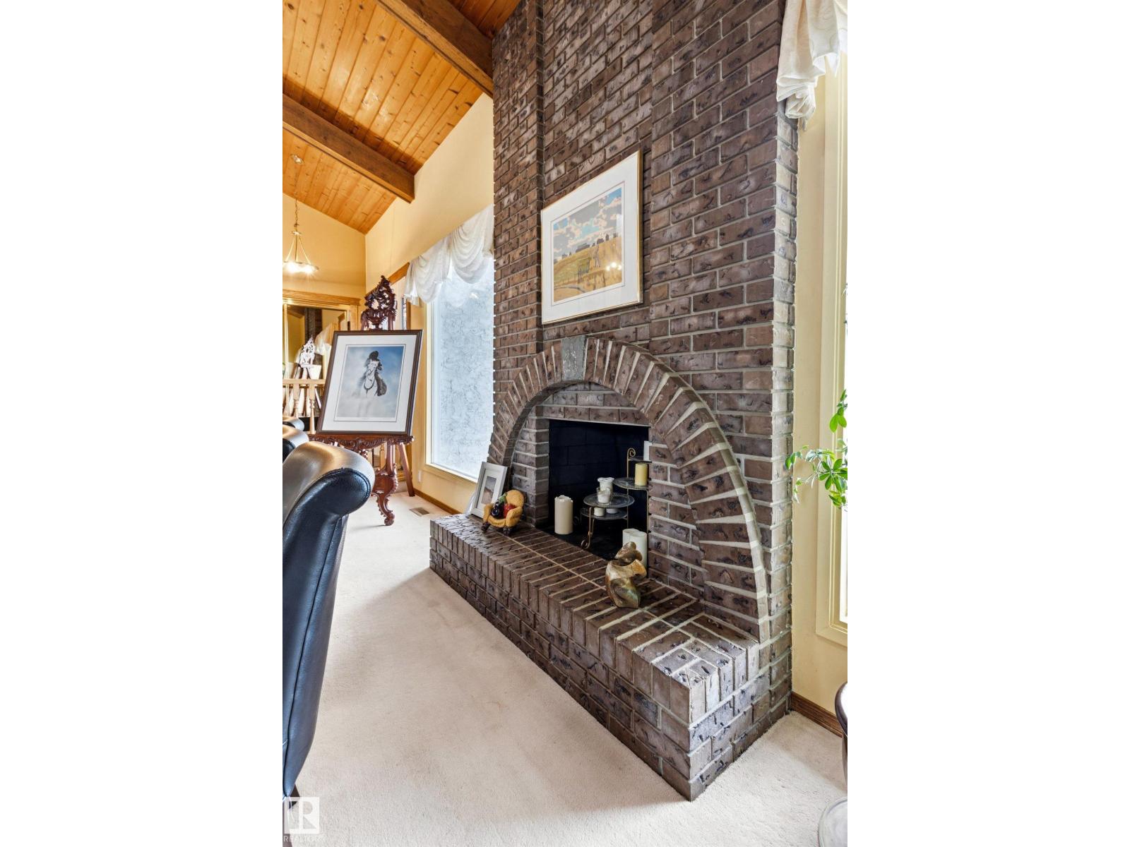 11707 29 AV NW NW, Edmonton