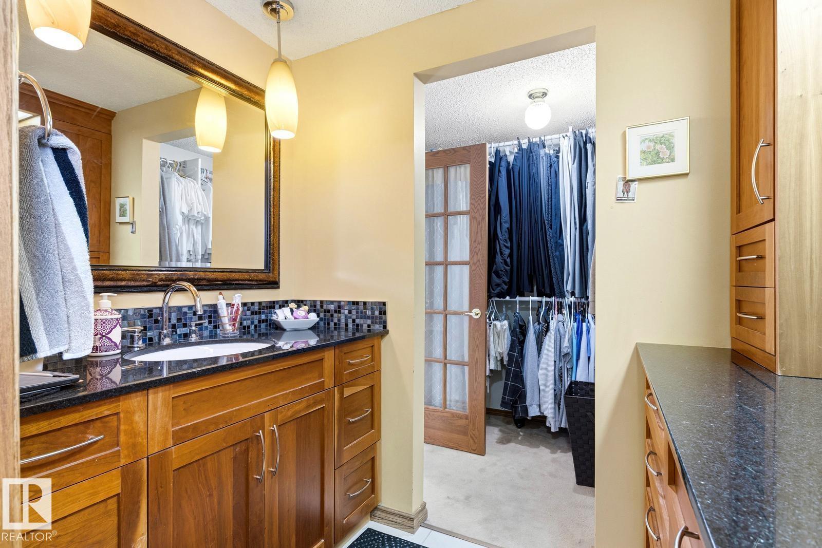 11707 29 AV NW NW, Edmonton