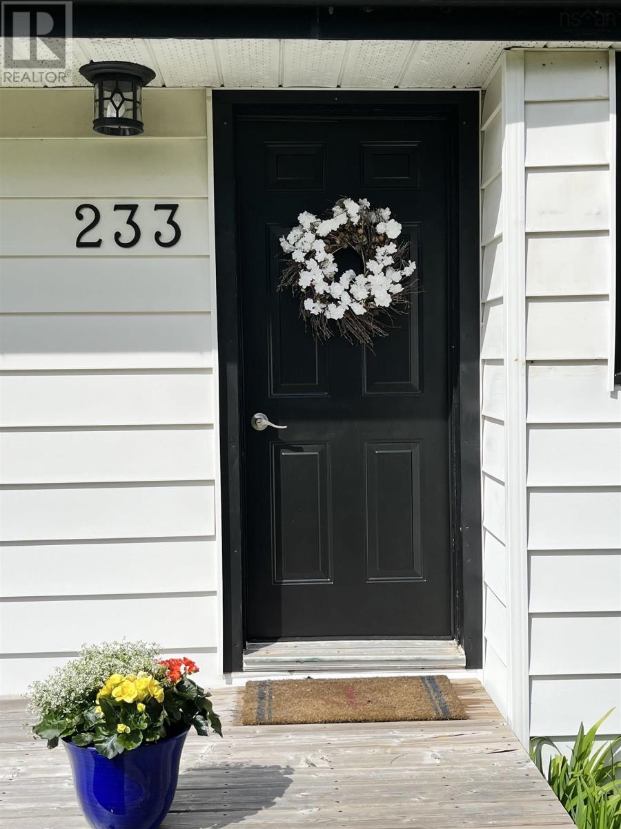 Property 2 of 22 of 233 Greenfield Road