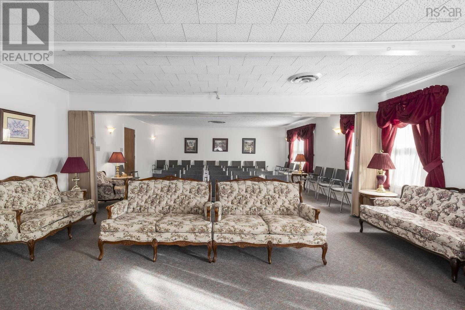 Property 6 of 21 of 7795 Nova Scotia Trunk 7