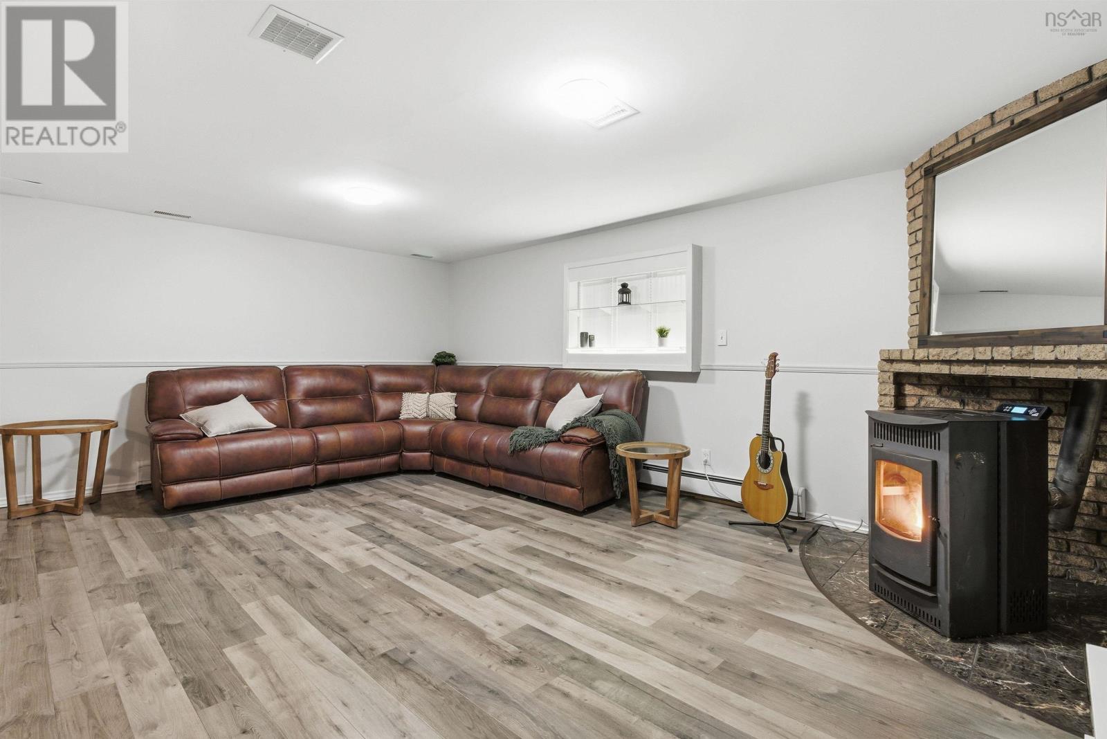 Property 30 of 41 of 10 Durham Way