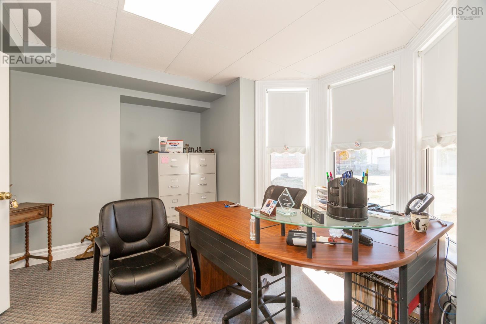 Property 19 of 46 of 284 Main Street