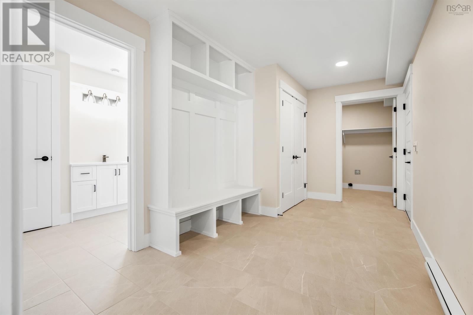 Property 30 of 46 of 5042 471 Bondi Drive, Indigo Shores