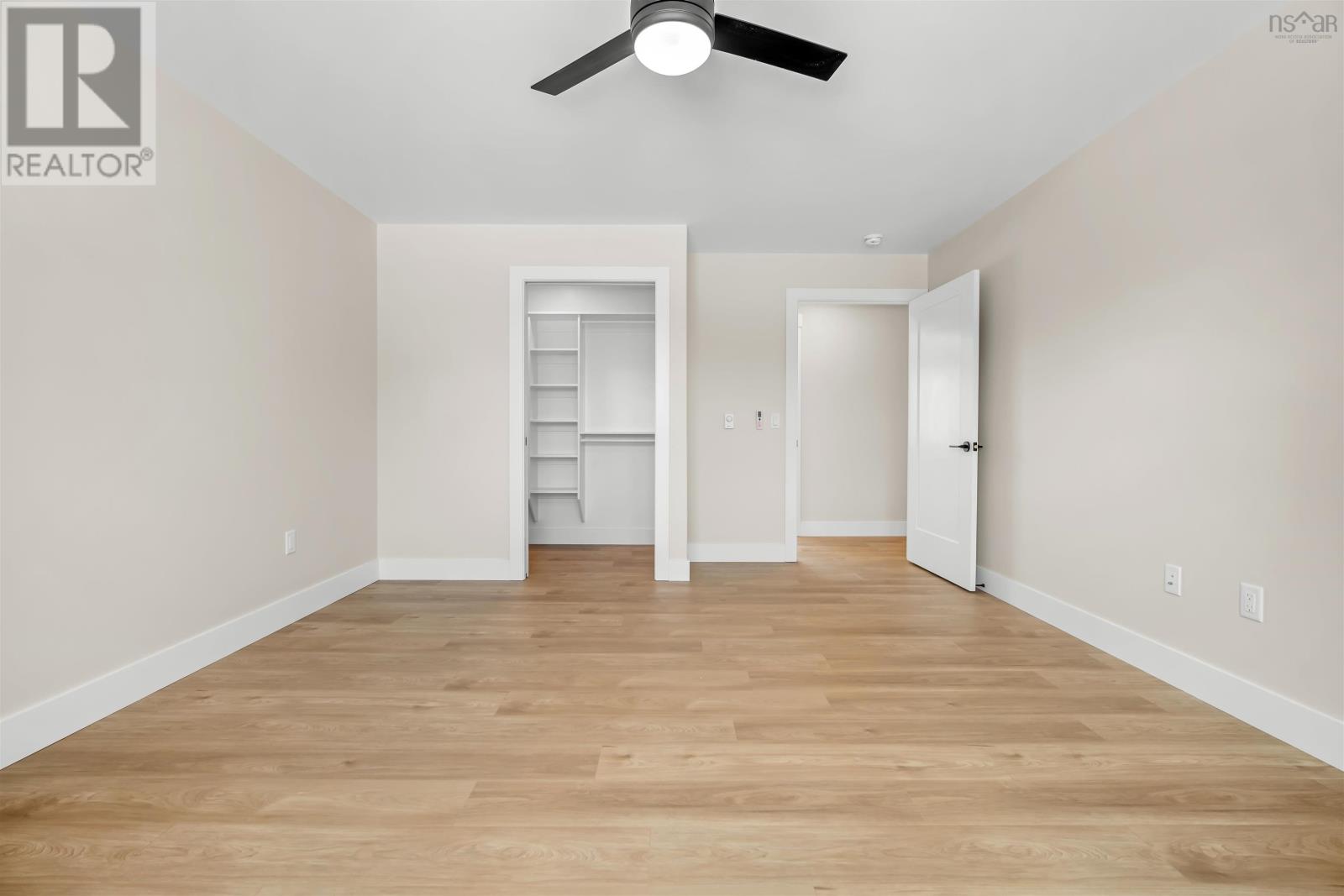 Property 16 of 46 of 5042 471 Bondi Drive, Indigo Shores