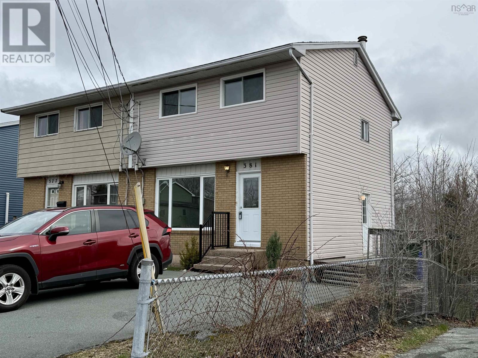 Property photo of 381 Arklow Drive