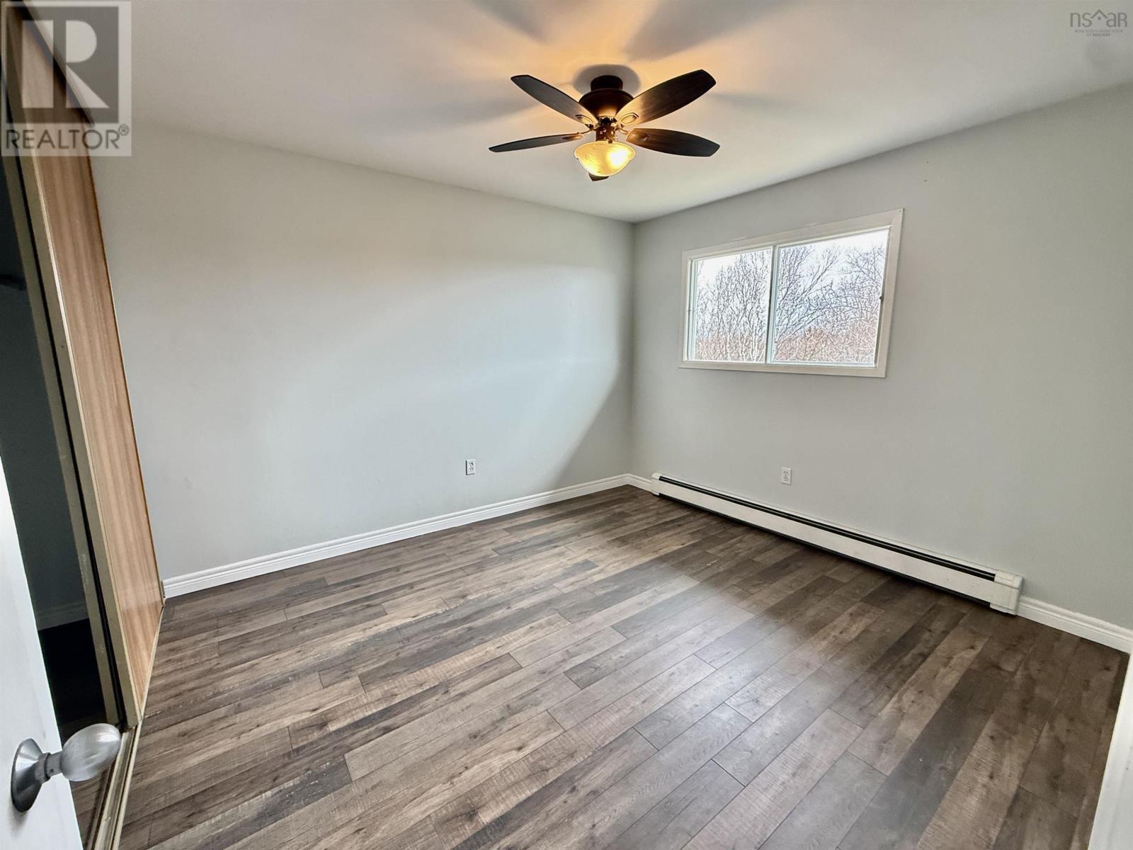 Property 14 of 29 of 381 Arklow Drive