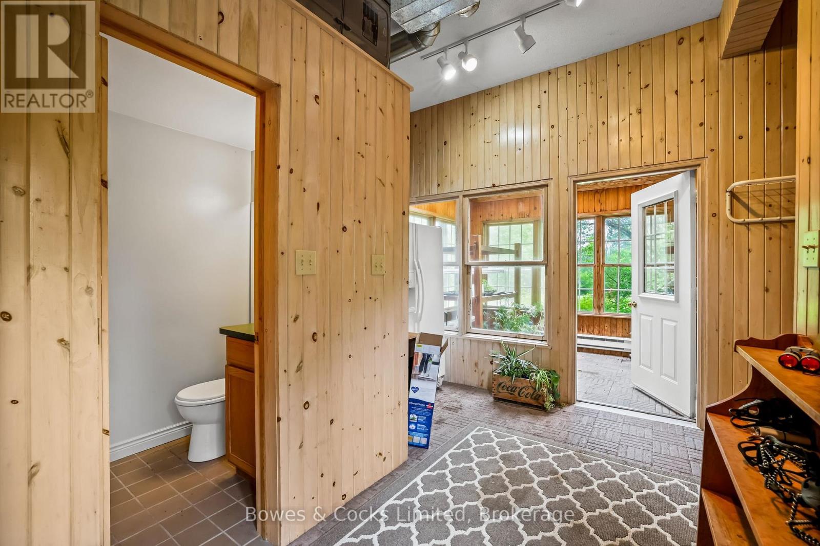3255 POLLARD ROAD - 36