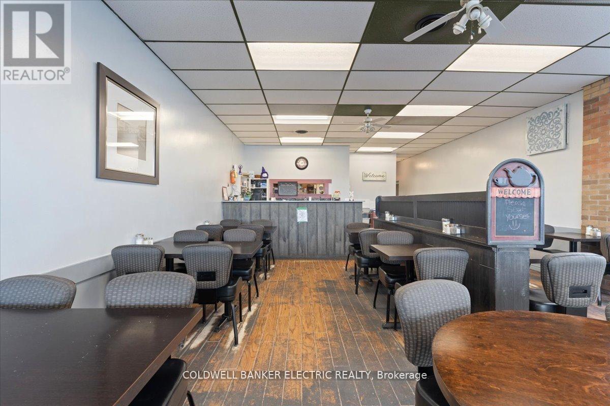 UNIT #10 - 833 CHEMONG ROAD — photo 4