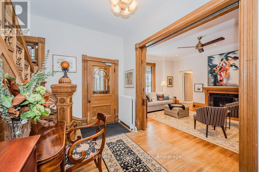 80 LONDON ROAD W - 7