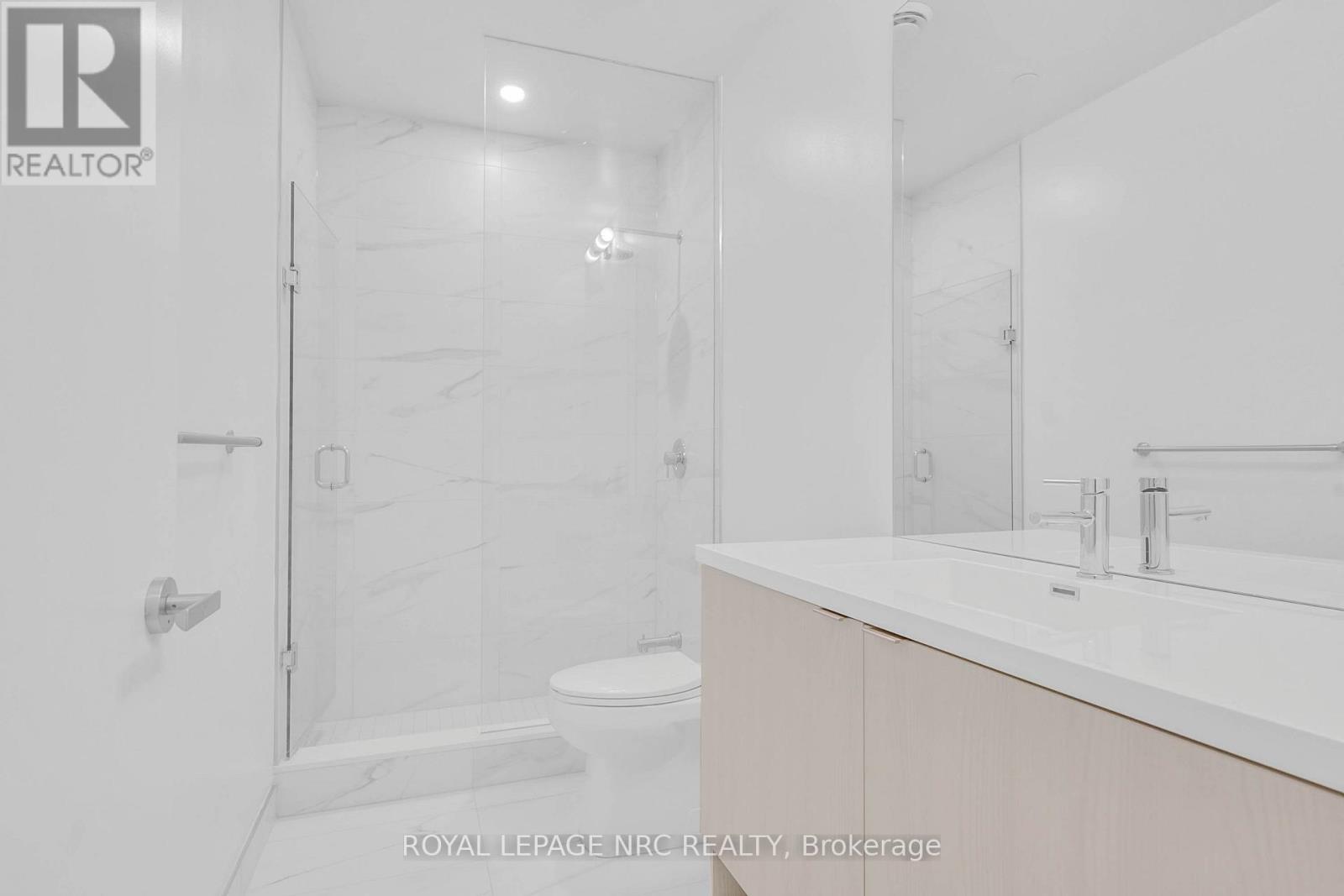 Bathroom - 3PC