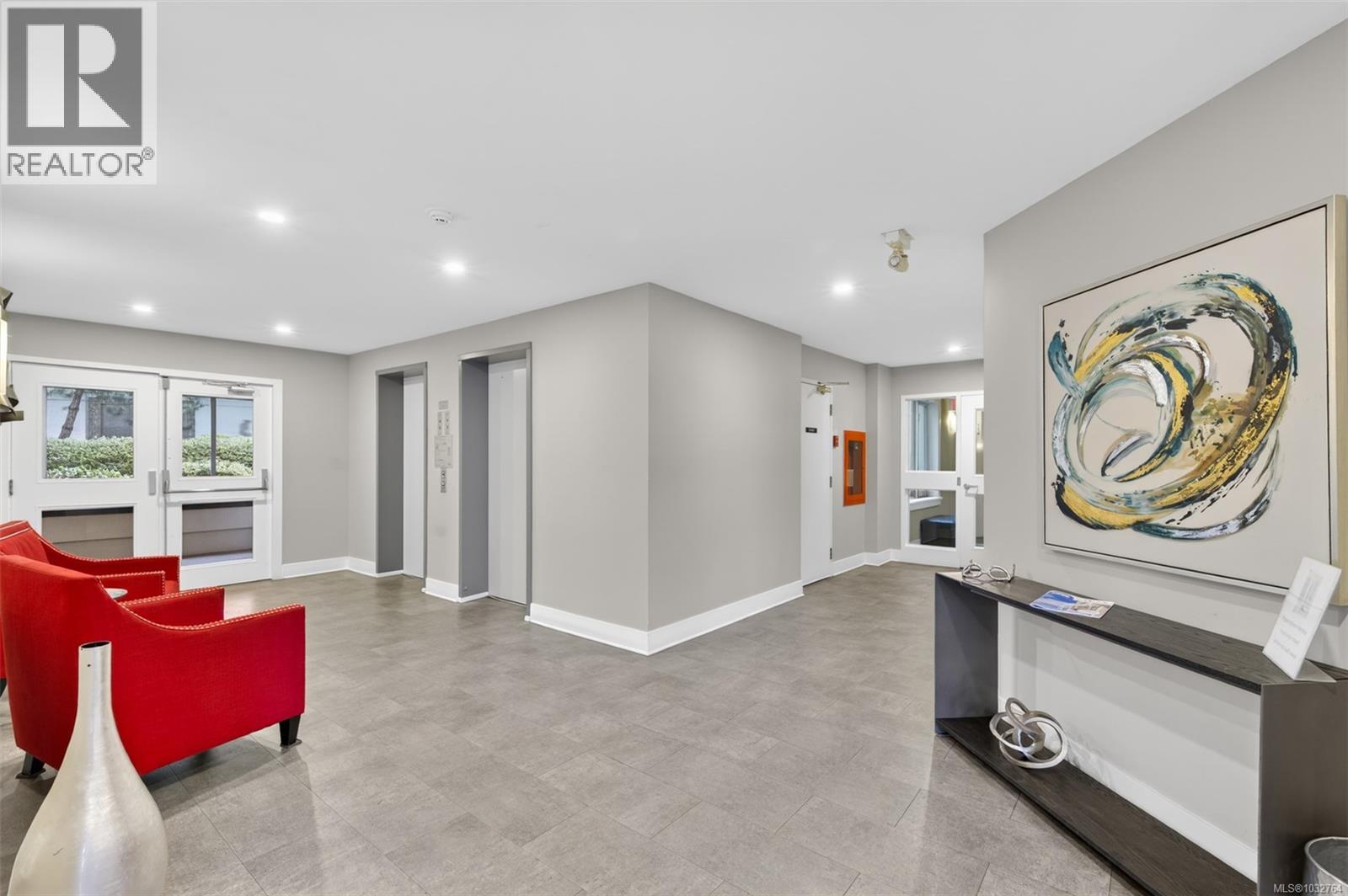 618 50 Songhees Road, Victoria