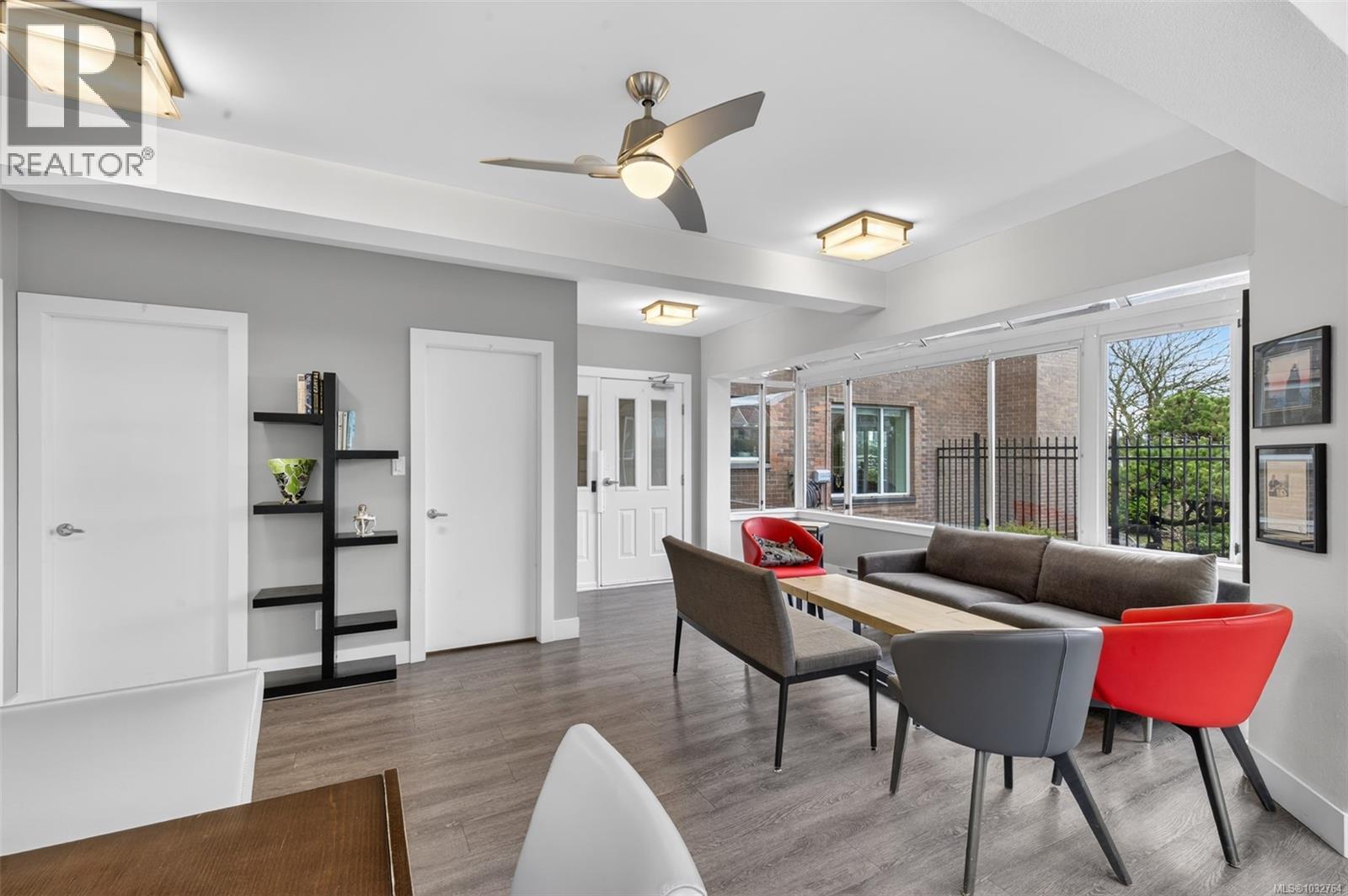 618 50 Songhees Road, Victoria