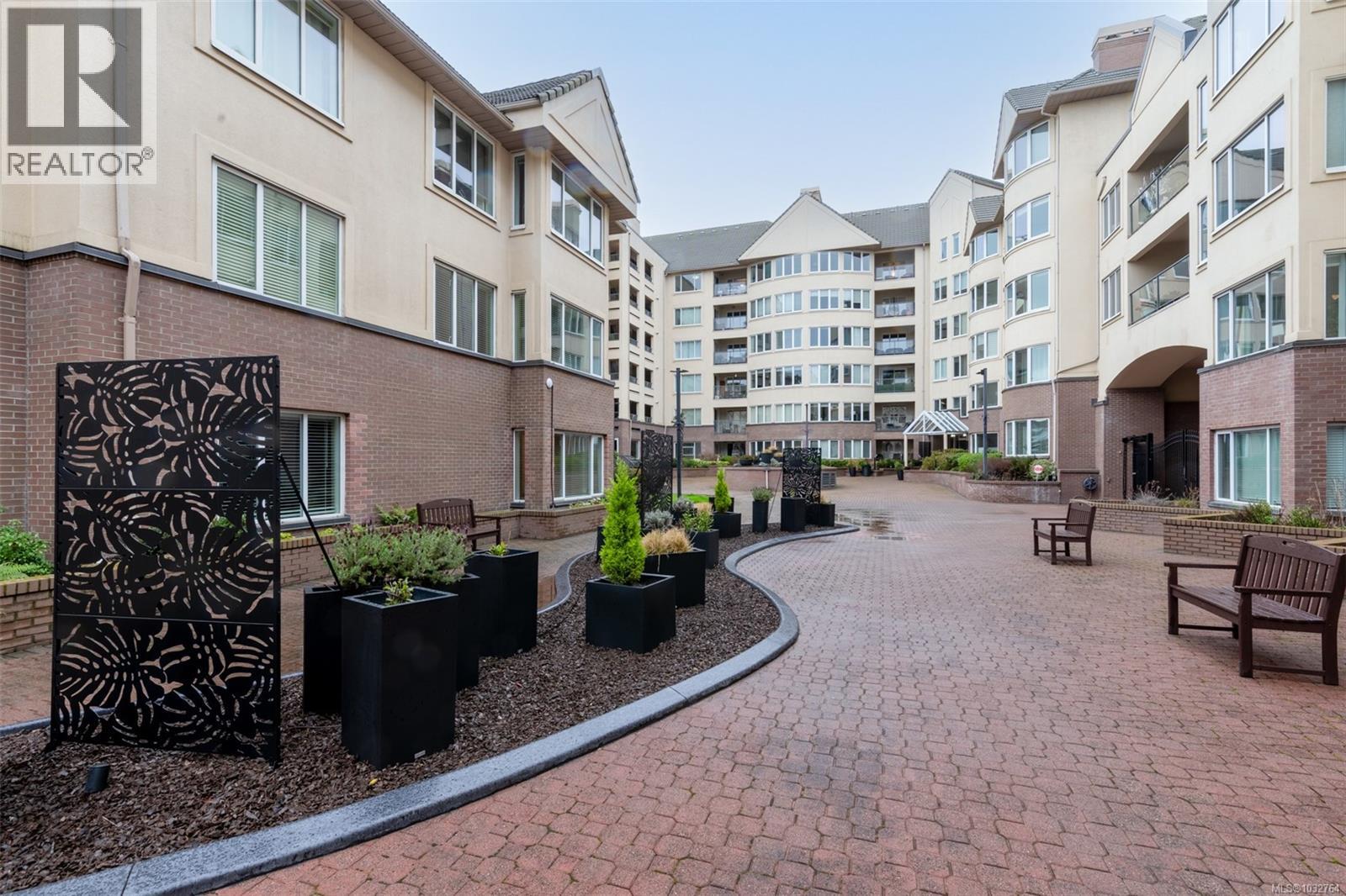 618 50 Songhees Road, Victoria