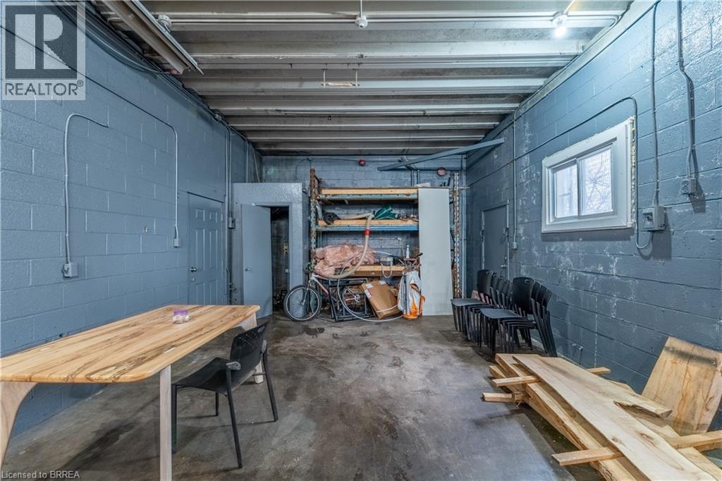 11 DOYLE Street — photo 19