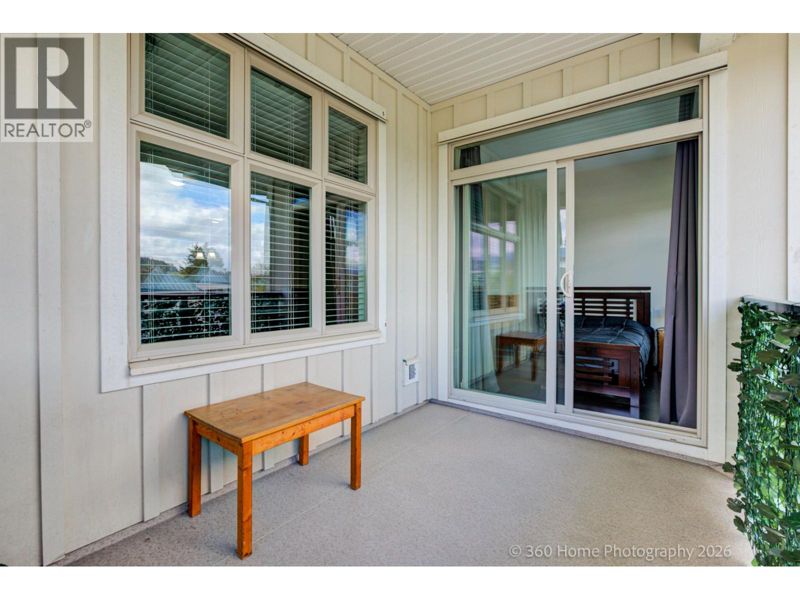 411 2330 SHAUGHNESSY STREET, Port Coquitlam