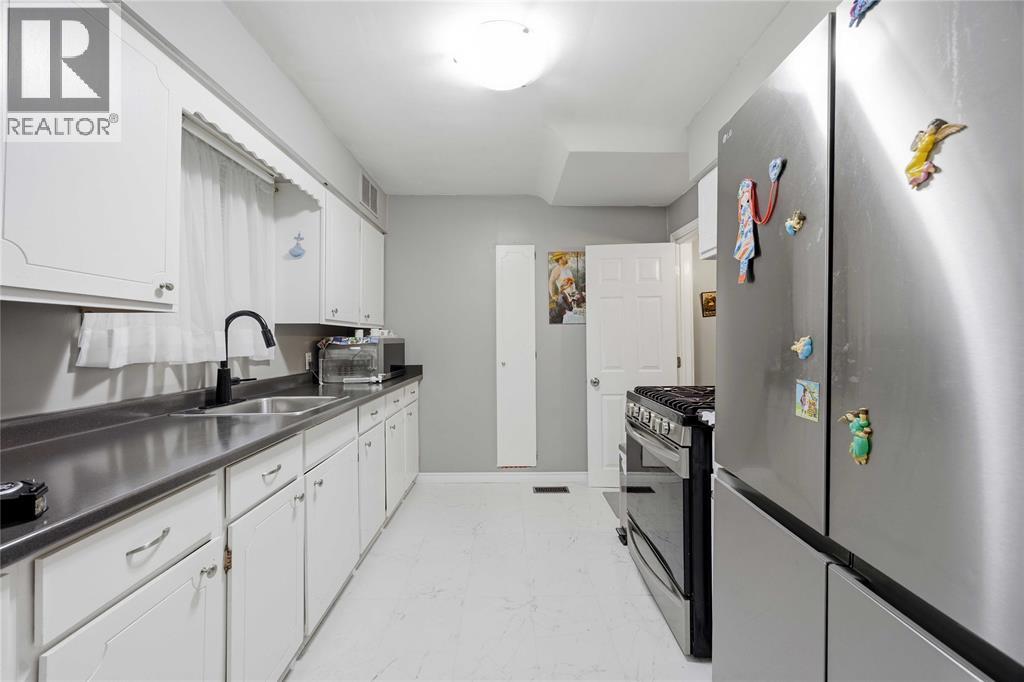 310 CONRAD STREET, Sarnia, Ontario, N7T3K6 — Photo 8