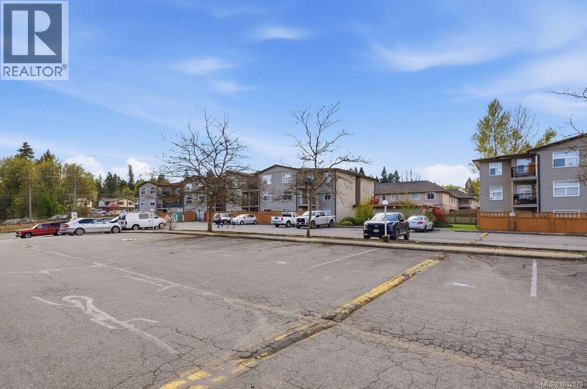 #212 3215 Cowichan Lake Rd - 25