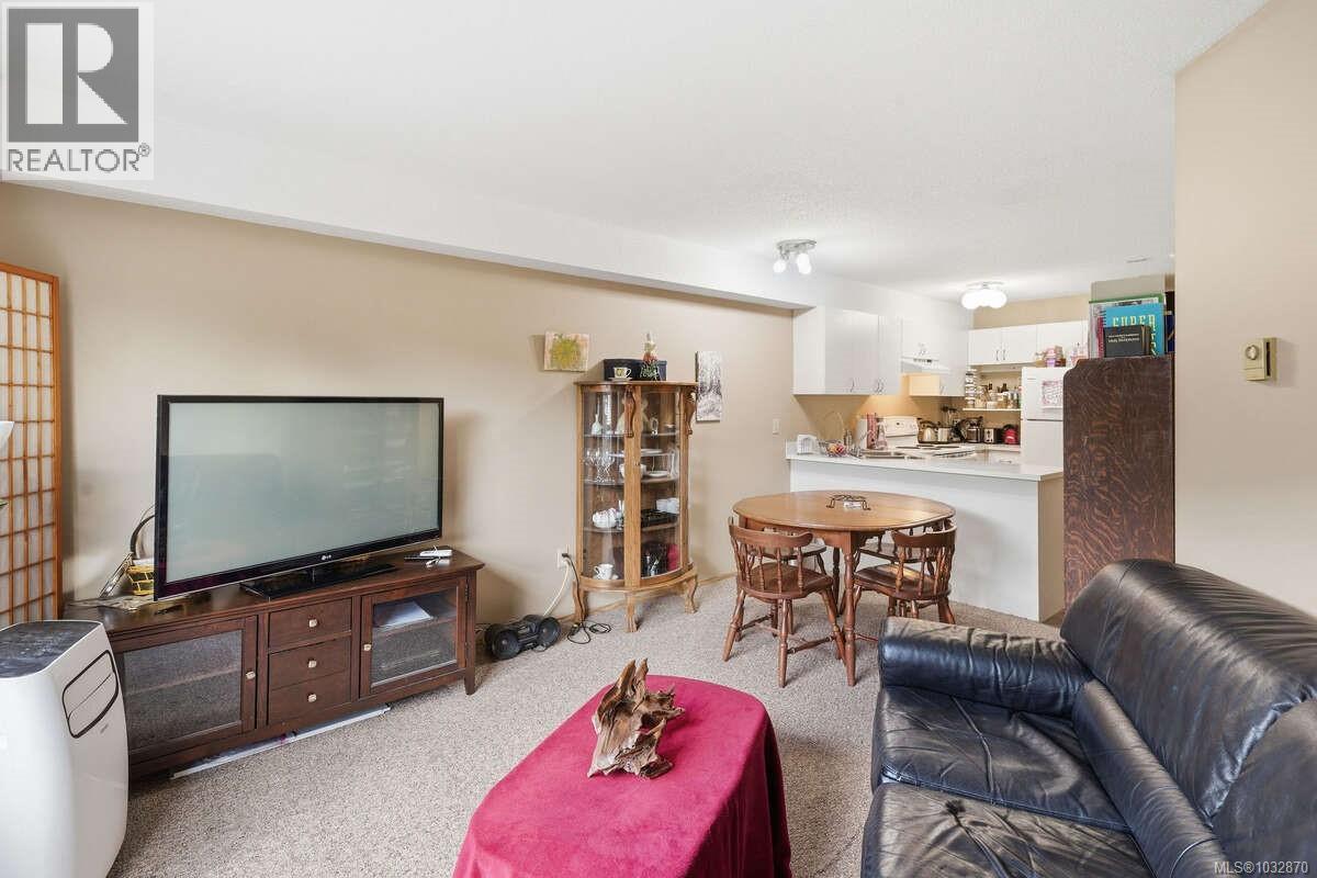 #212 3215 Cowichan Lake Rd - 3