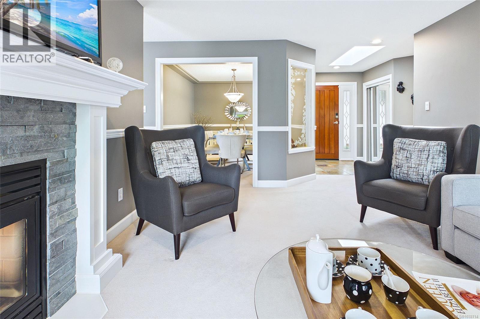 6062 Clarence Way - 17