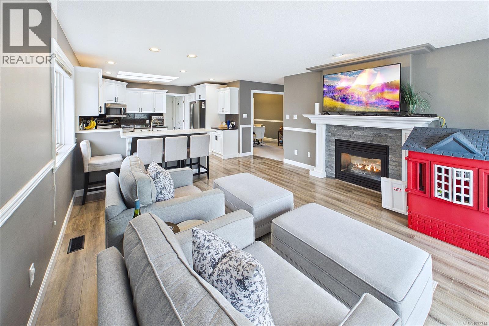 6062 Clarence Way - 26