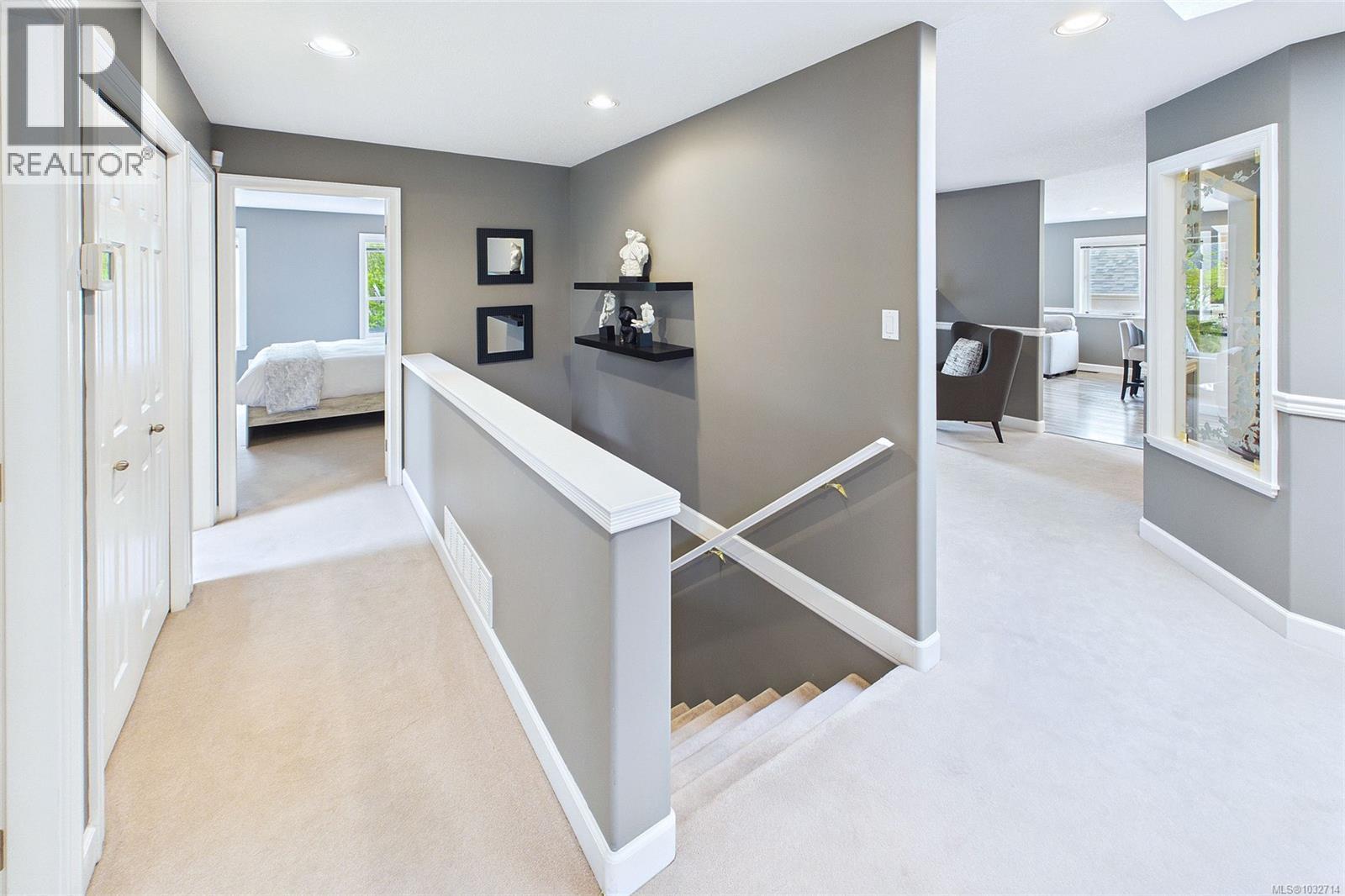 6062 Clarence Way - 30