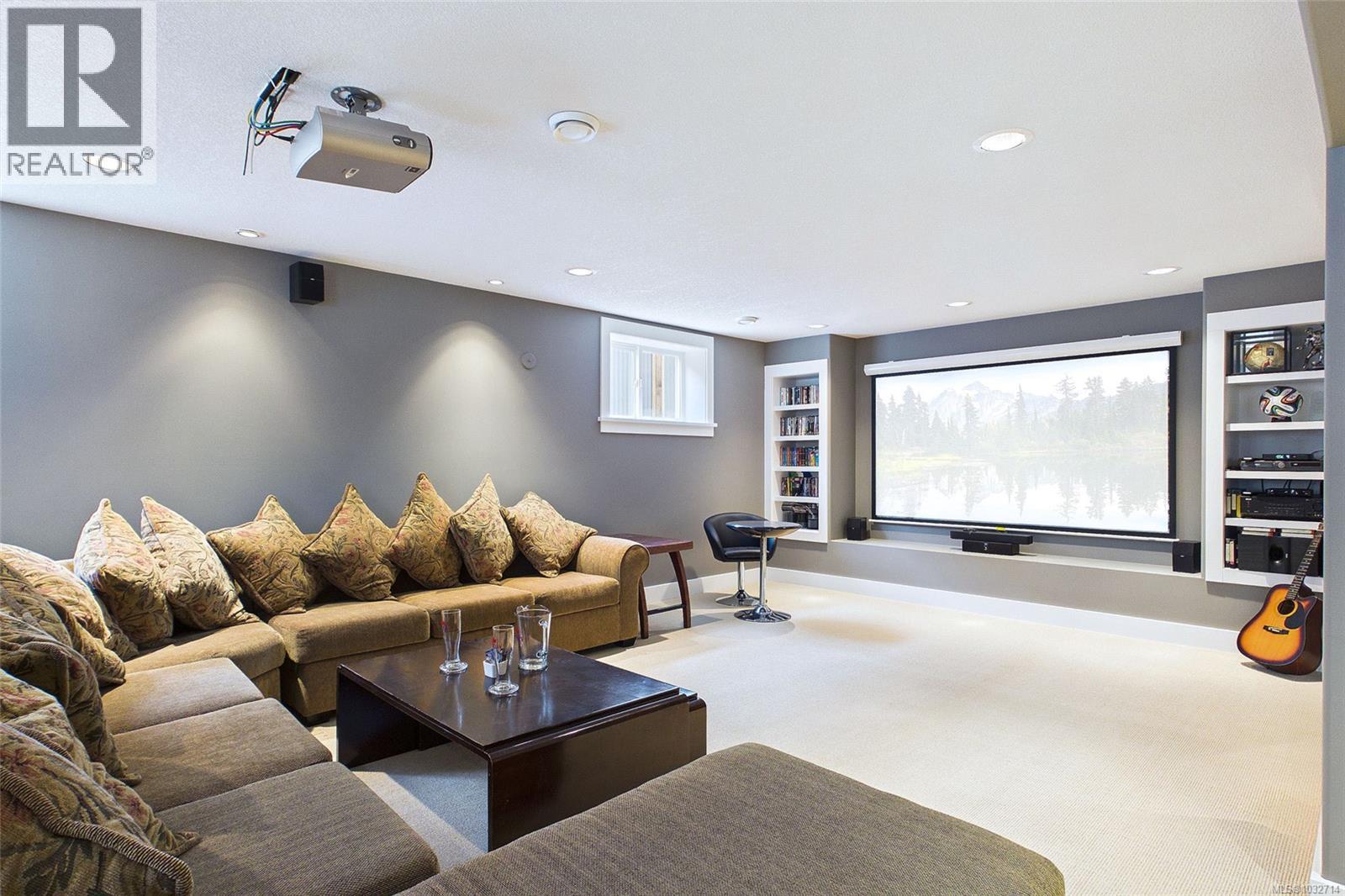 6062 Clarence Way - 47