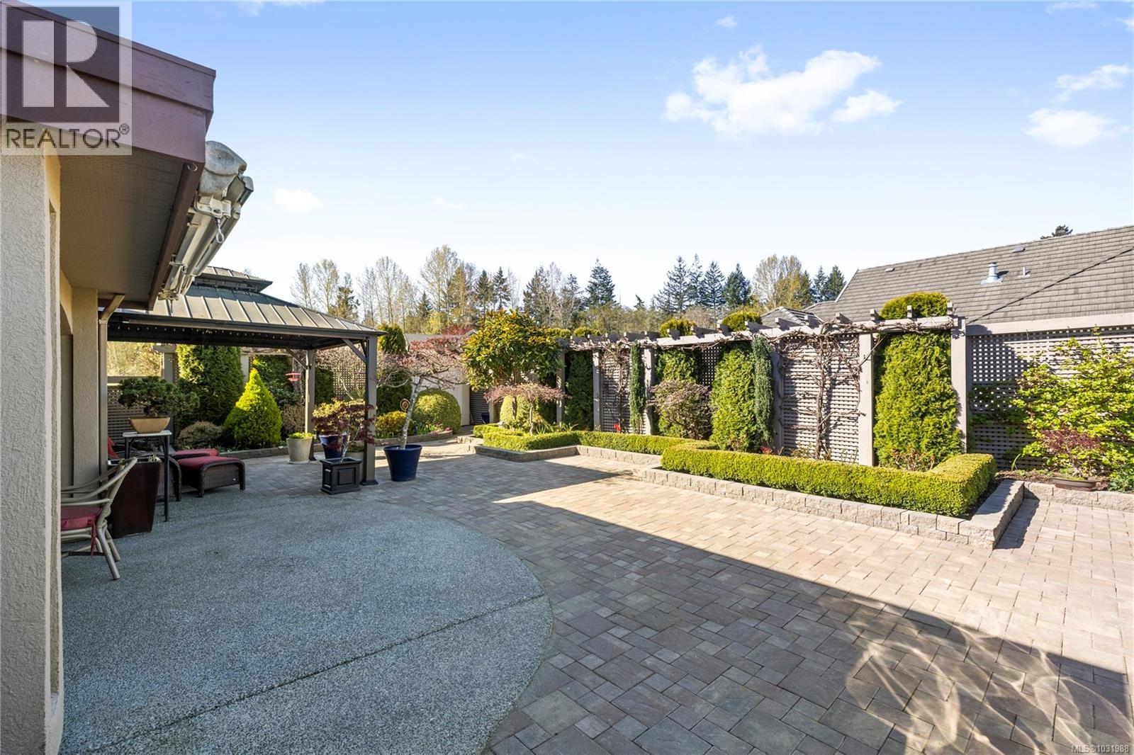 1240 Prestwick Pl - 13