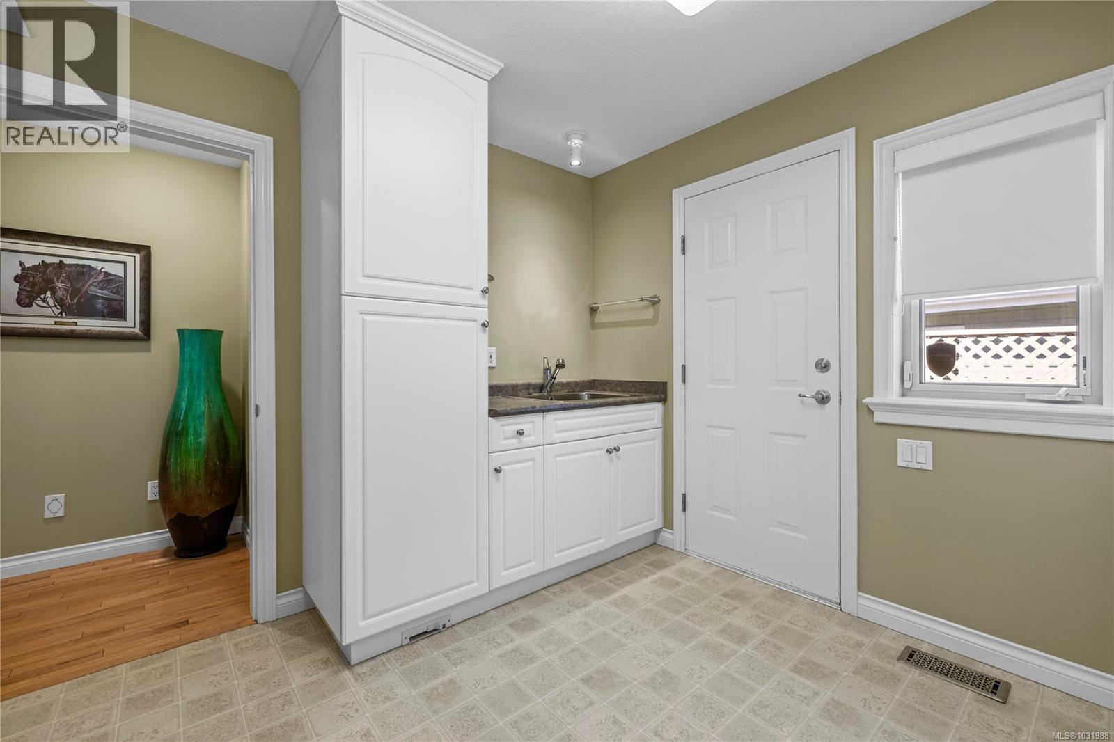 1240 Prestwick Pl - 38
