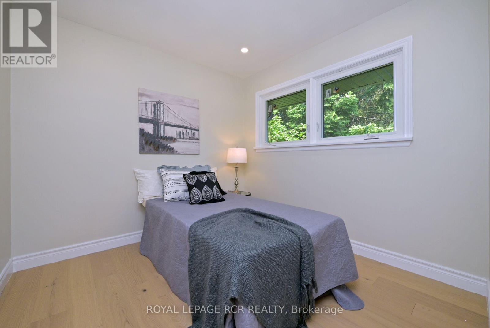 218 ELIZABETH STREET - 14