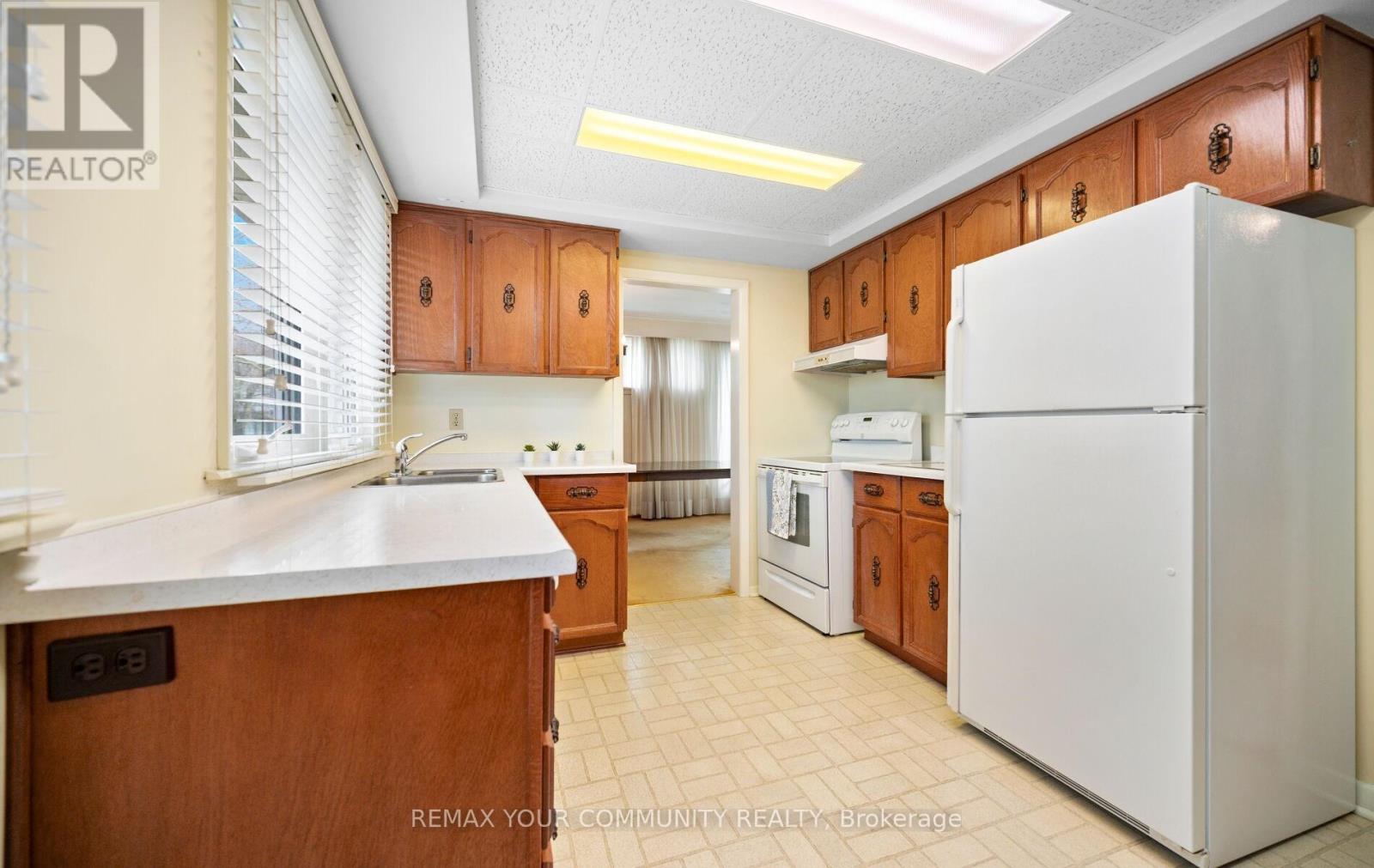 628 SHENANDOAH DRIVE - 15