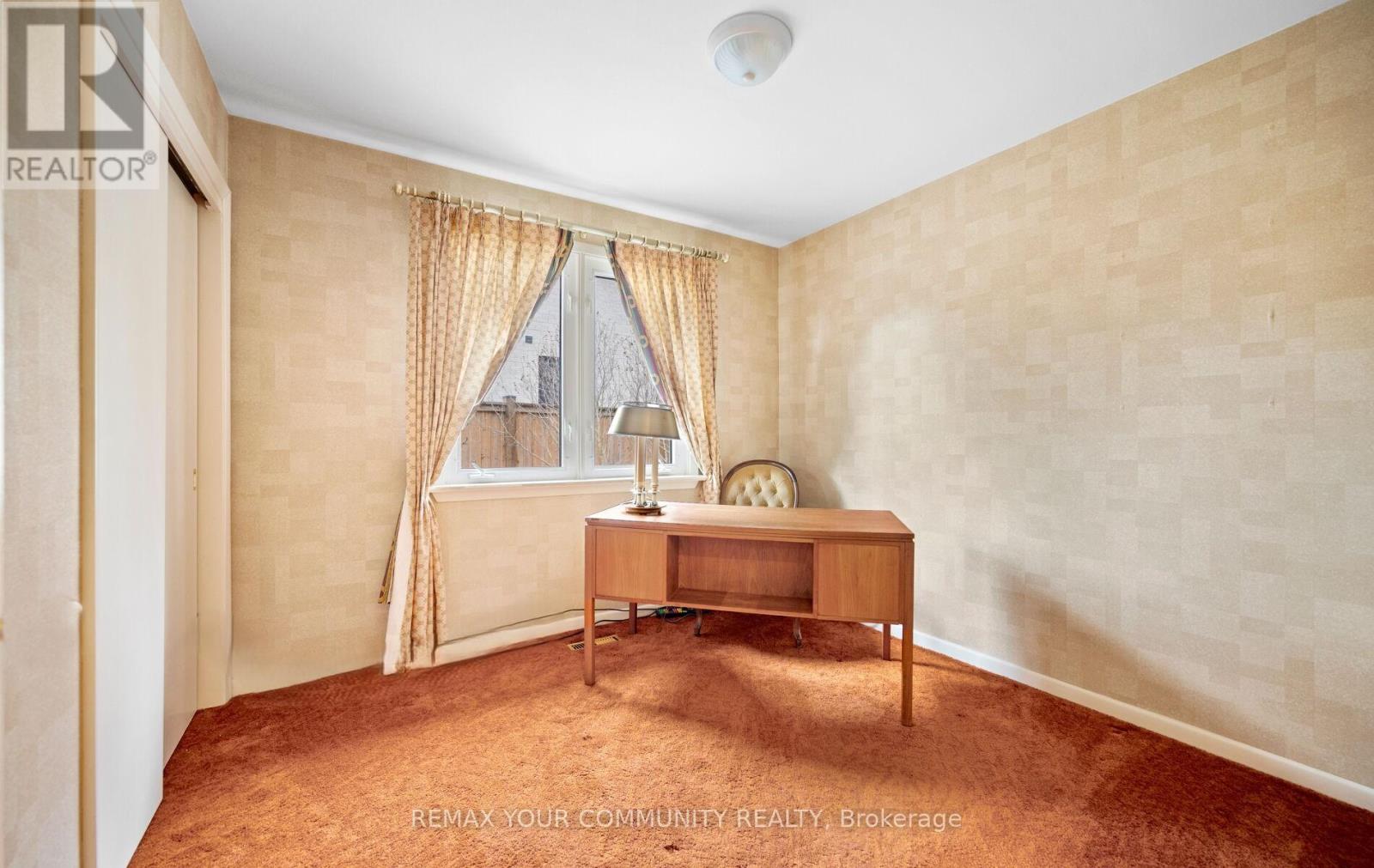 628 SHENANDOAH DRIVE - 22
