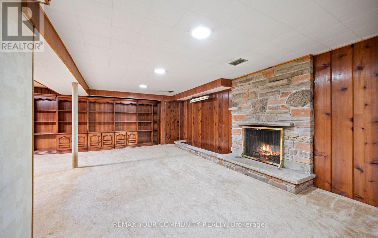 628 SHENANDOAH DRIVE - 27