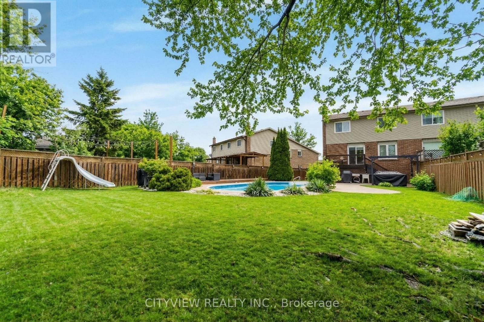 64 FOXACRE ROW - 42