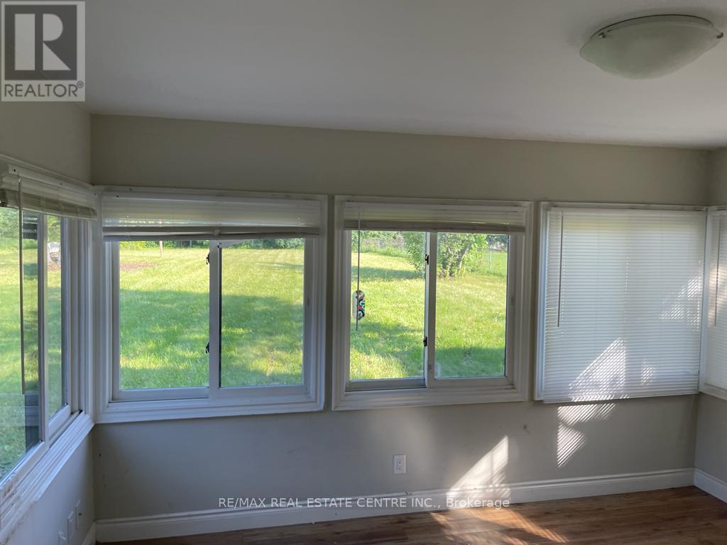 2431 THORN LODGE DRIVE - 24