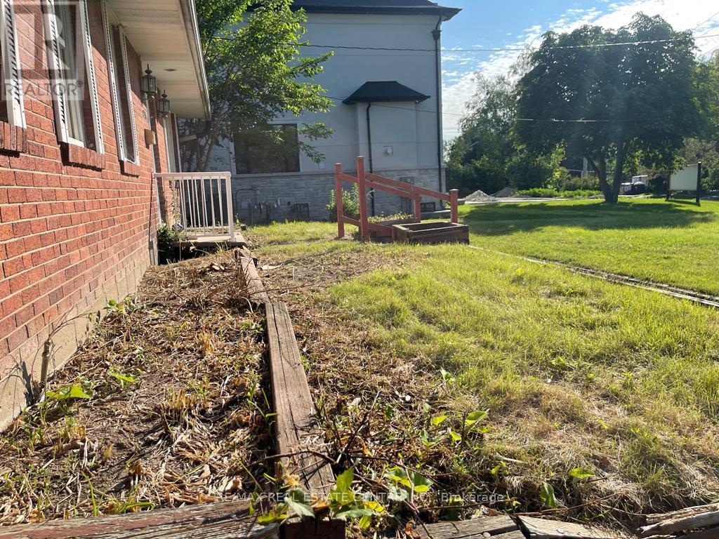 2431 THORN LODGE DRIVE - 4