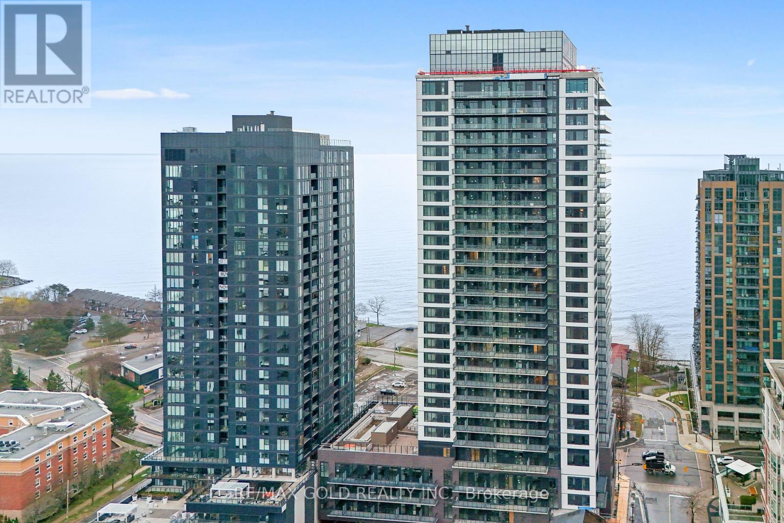 214 - 2075 LAKESHORE ROAD