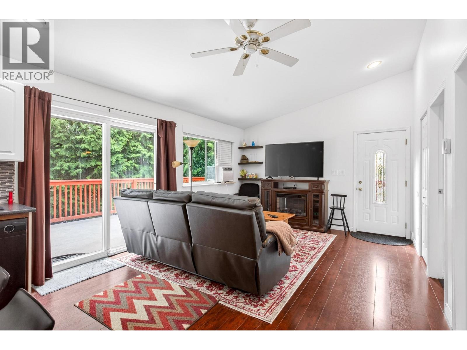 2176 LAURIER AVENUE, Port Coquitlam