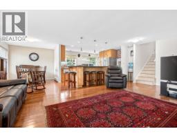 2176 Laurier Avenue, Port Coquitlam, BC V3B5N7 Photo 6