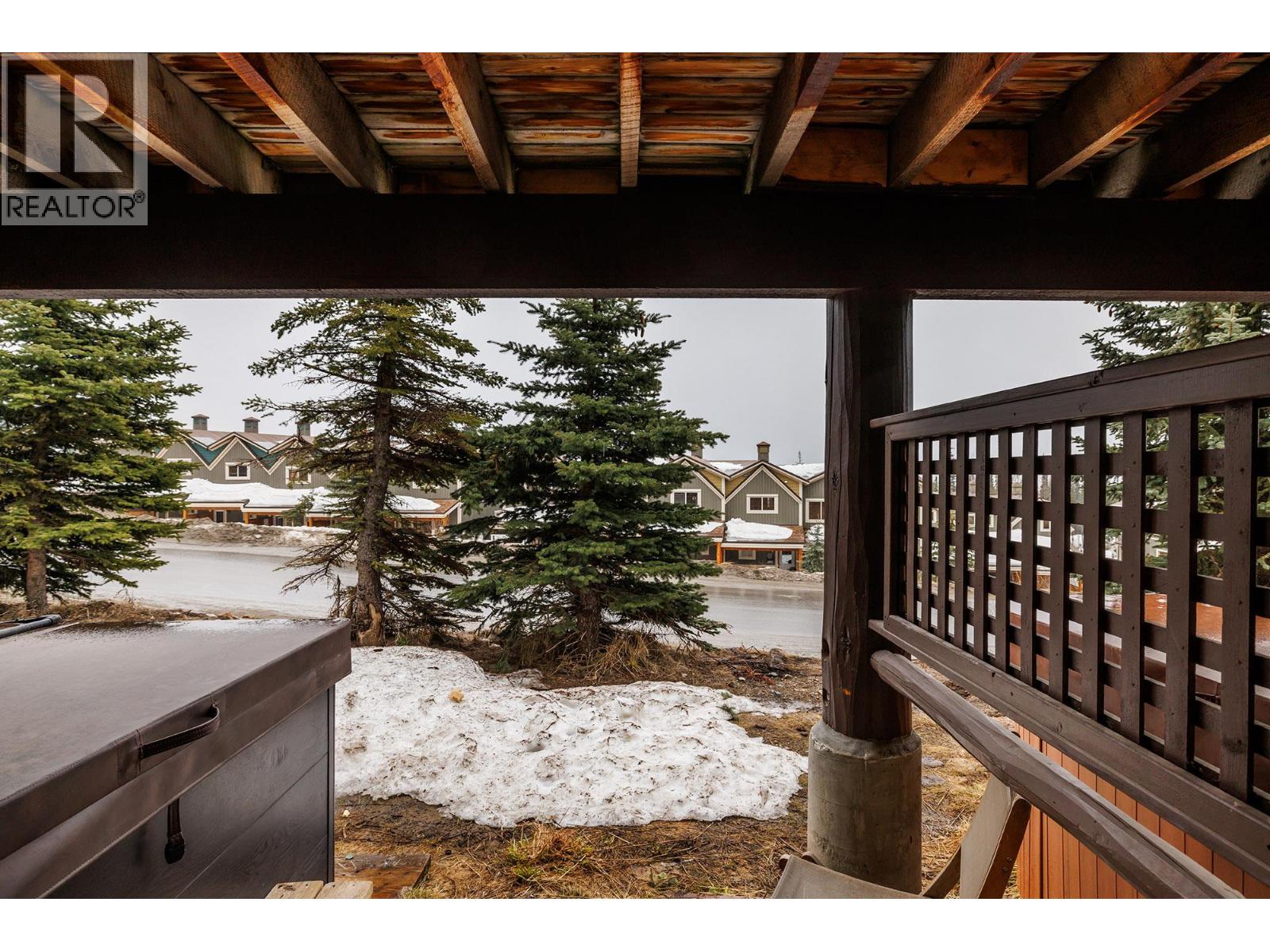 5020 Snowbird Way Unit# 6, Big White