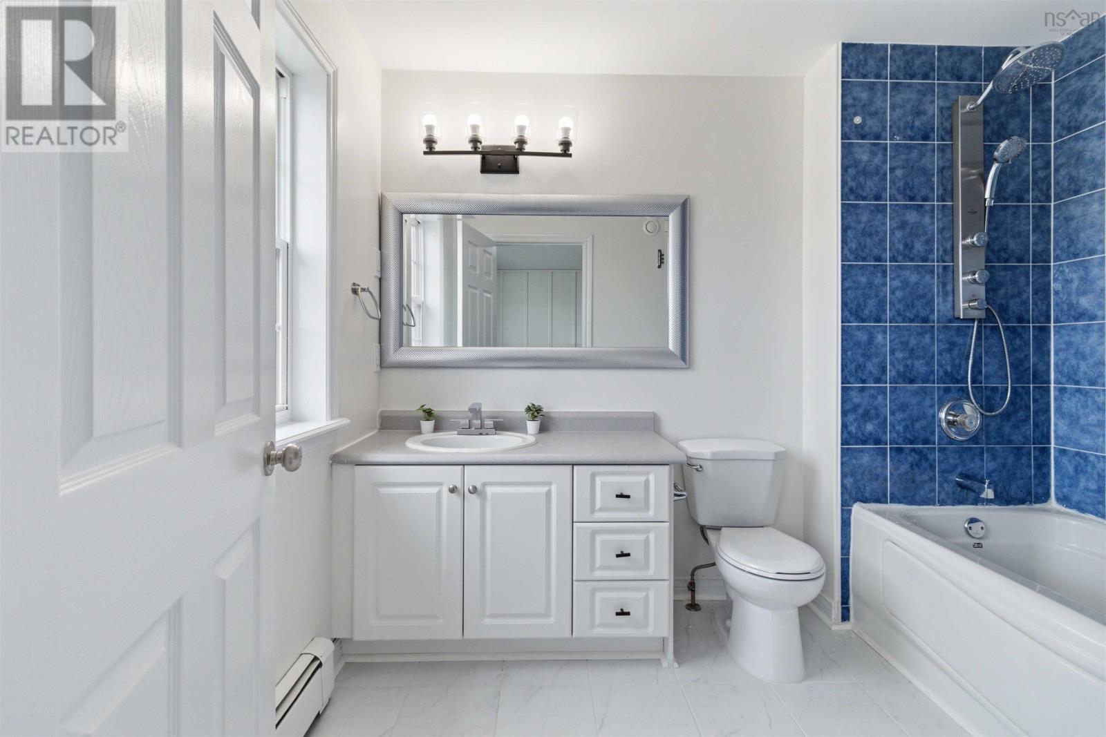 Property 27 of 48 of 106 States Lane