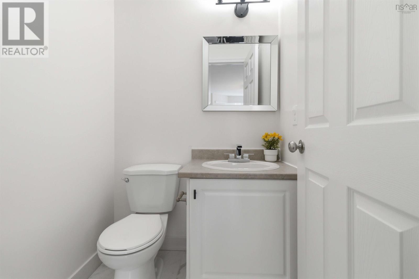 Property 17 of 48 of 106 States Lane