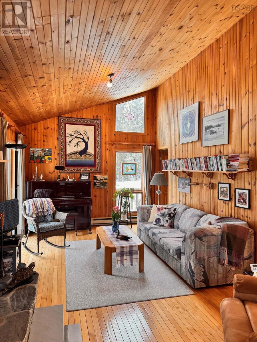 Property 19 of 33 of 156 Widow Point Loop