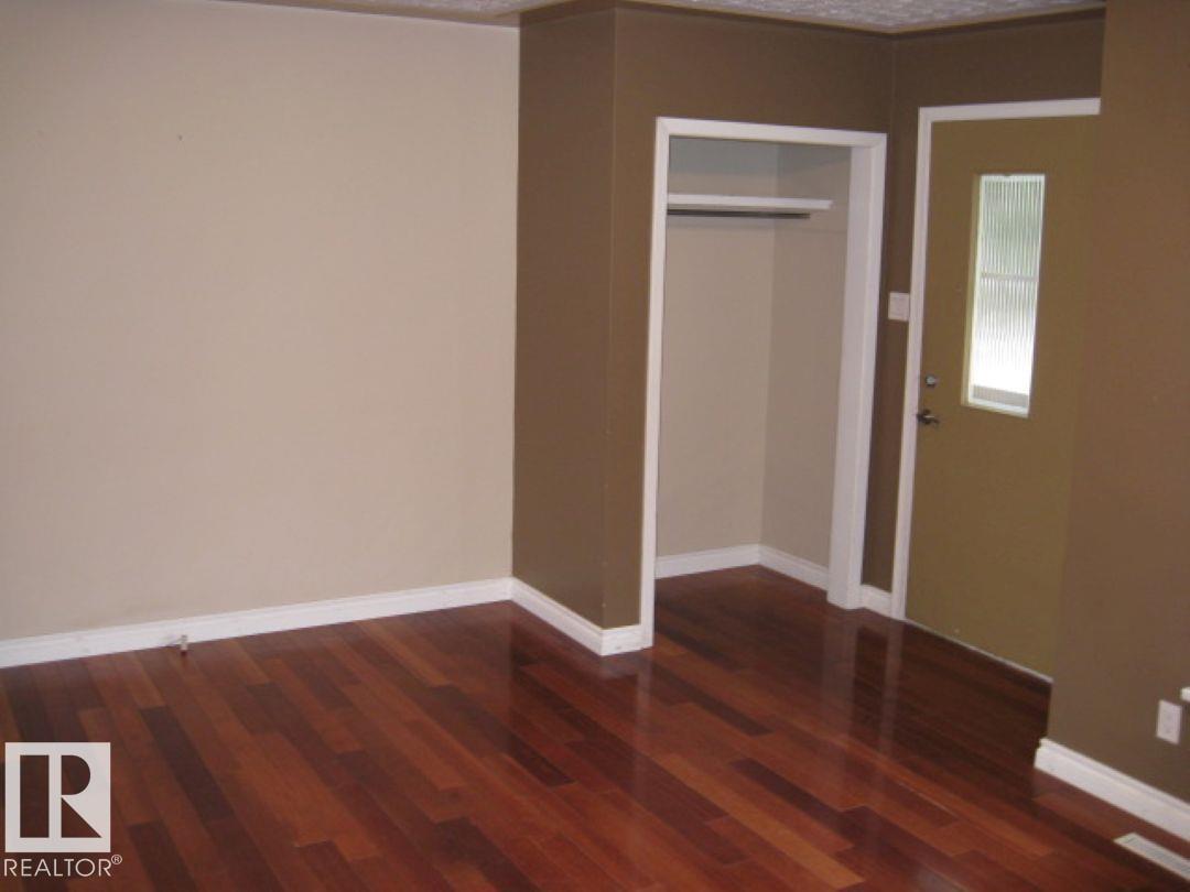 12720 135 AV NW - 4