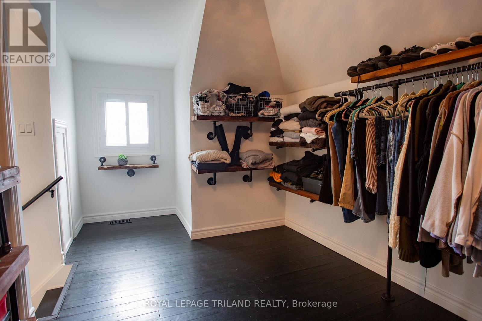 21 MAPLE STREET Property Photo